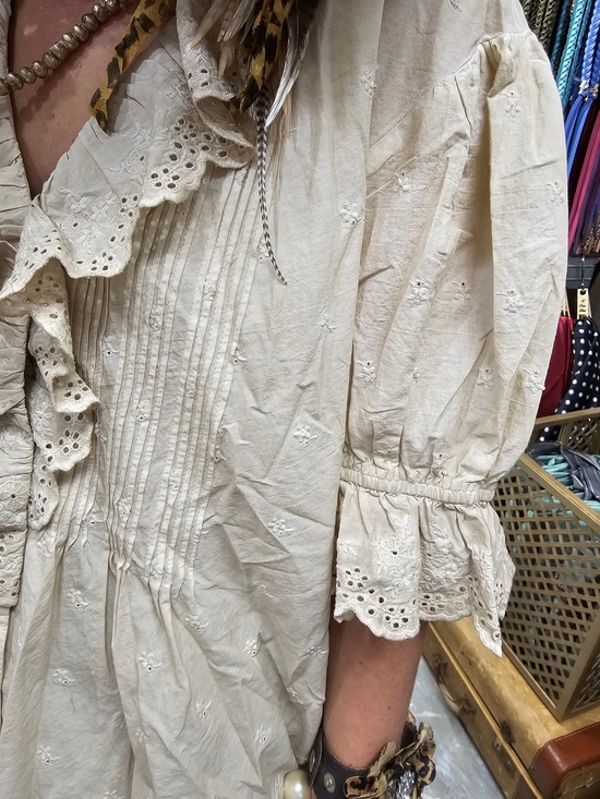 A Rare Bird Tops - NWT A Rare Bird Eyelet